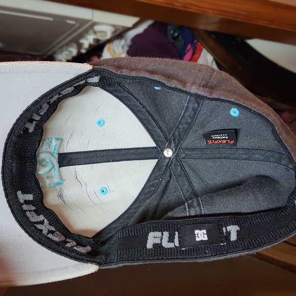 DC hat - Picture 2 of 2